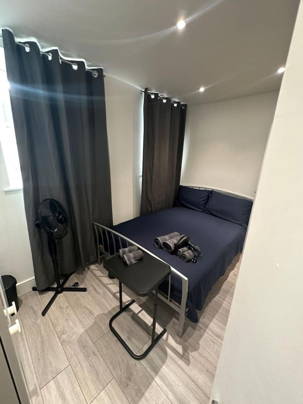 London Waterloo Moments away