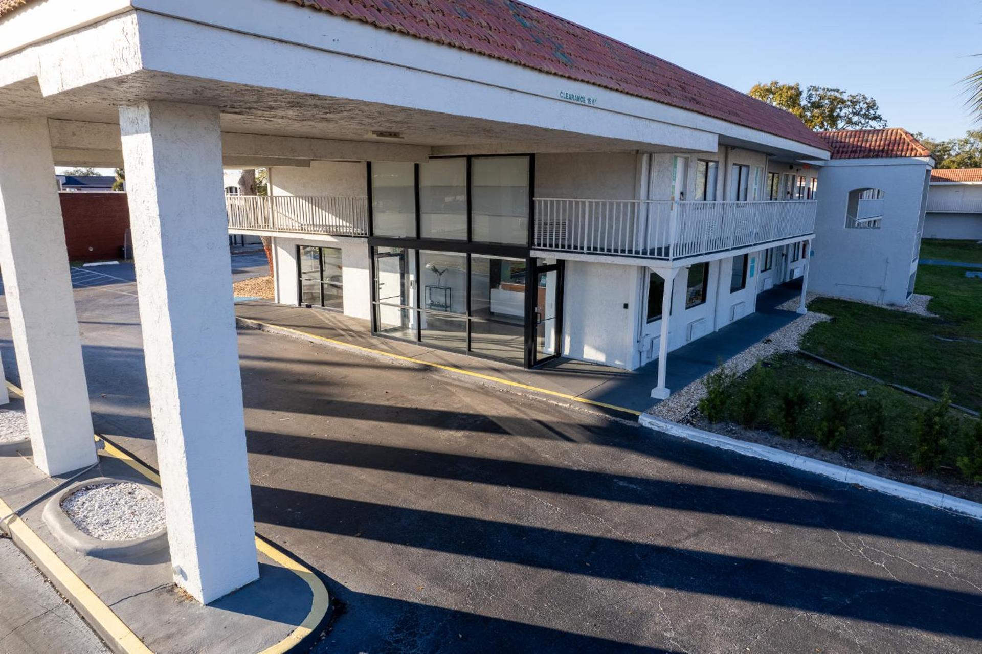 Impeccably cozy hotel room Developer Inn Express