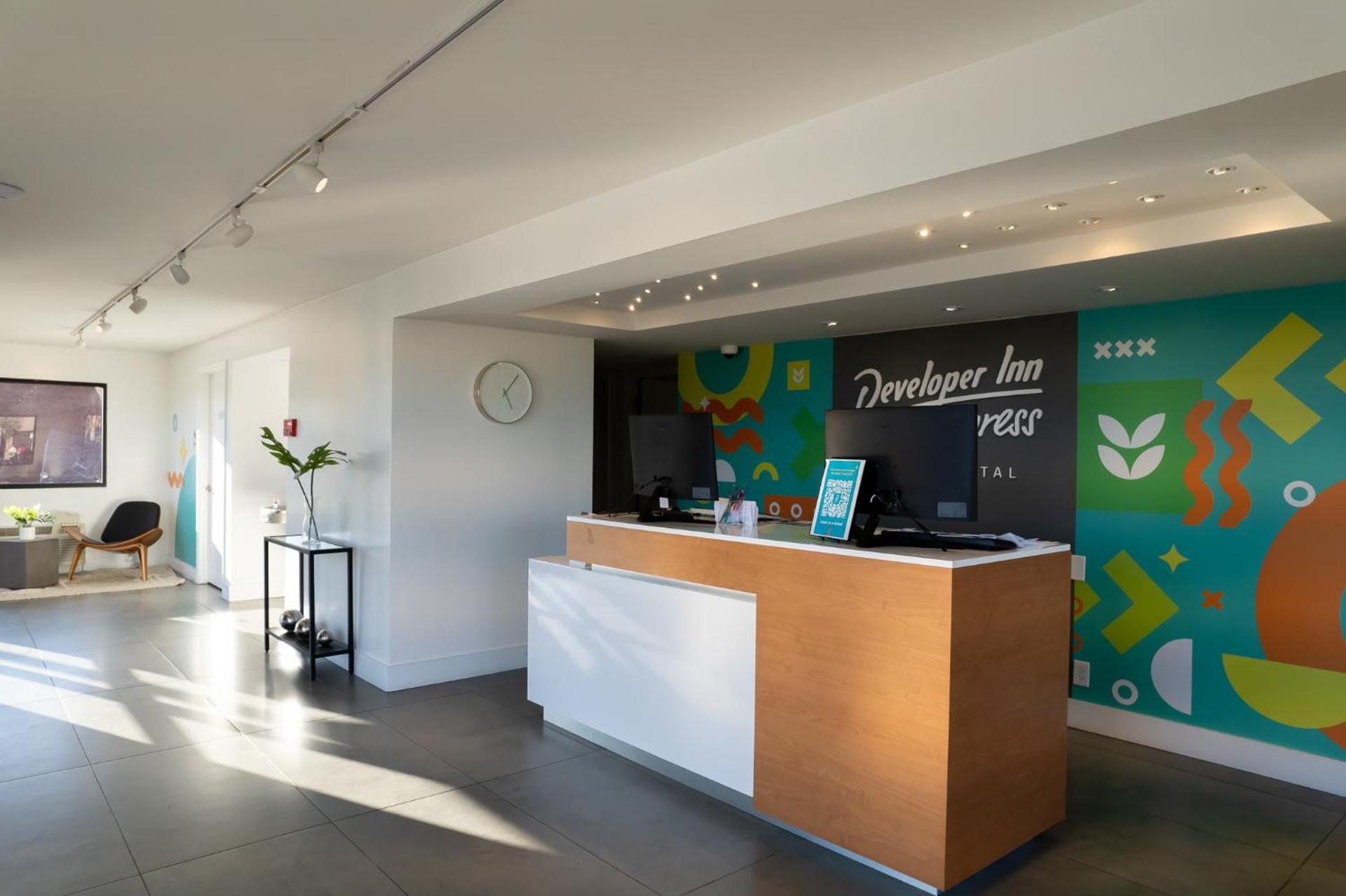 Impeccably cozy hotel room Developer Inn Express