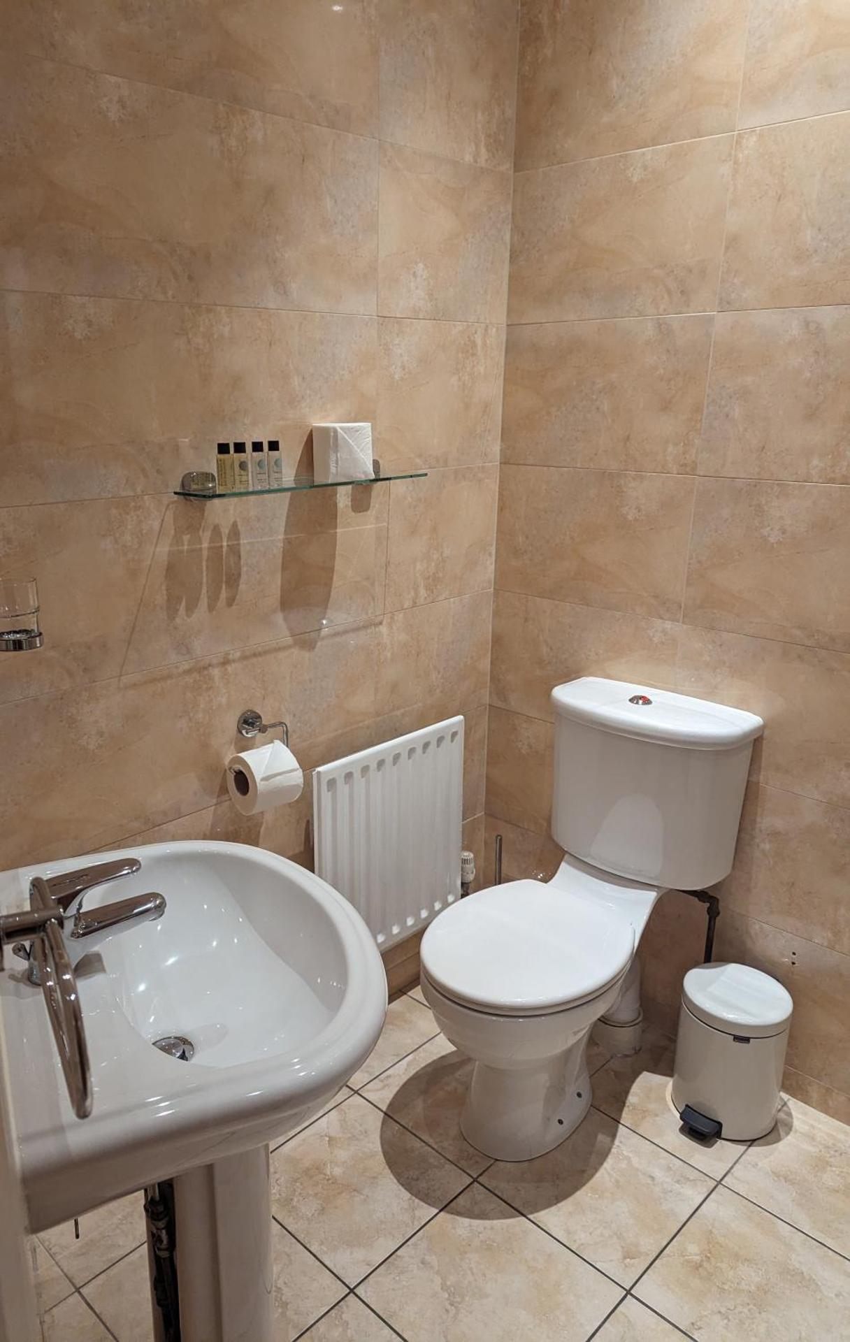 2-Bedroom Apartment - Sleeps 3