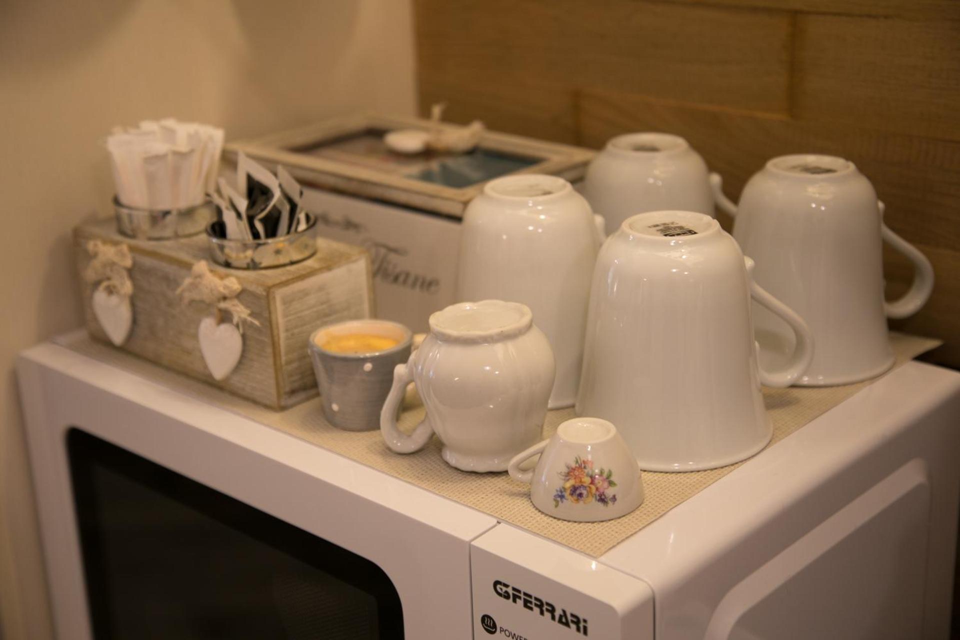 Coffee/tea facilities