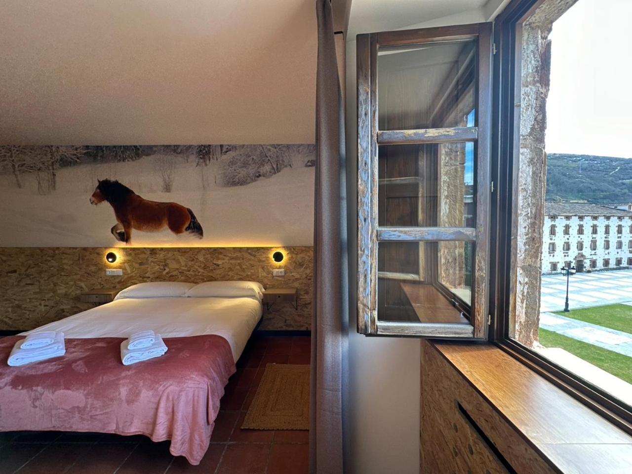 Hotel y Albergue Real Fabrica de Ezcaray