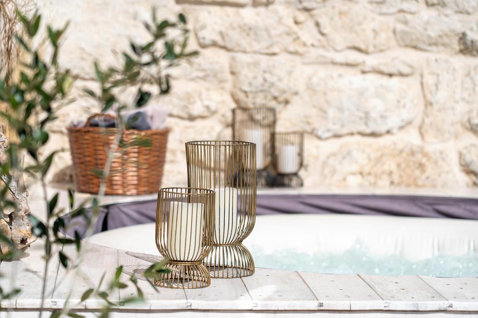 Stone House With Jacuzzi "DINARA"