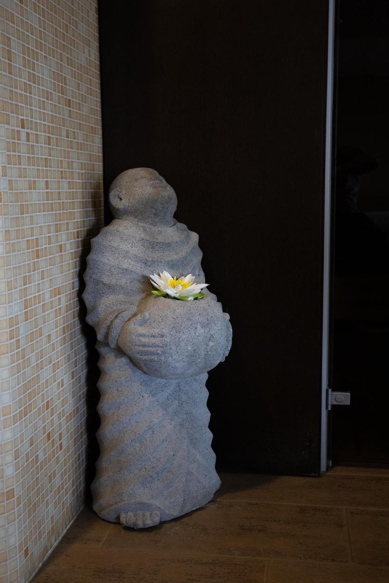 Spa and wellness centre/facilities