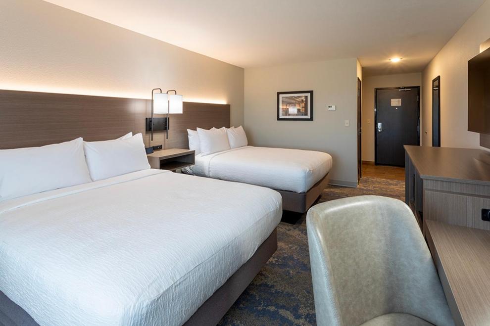 GrandStay Hotel & Suites Johnston-Des Moines, IA