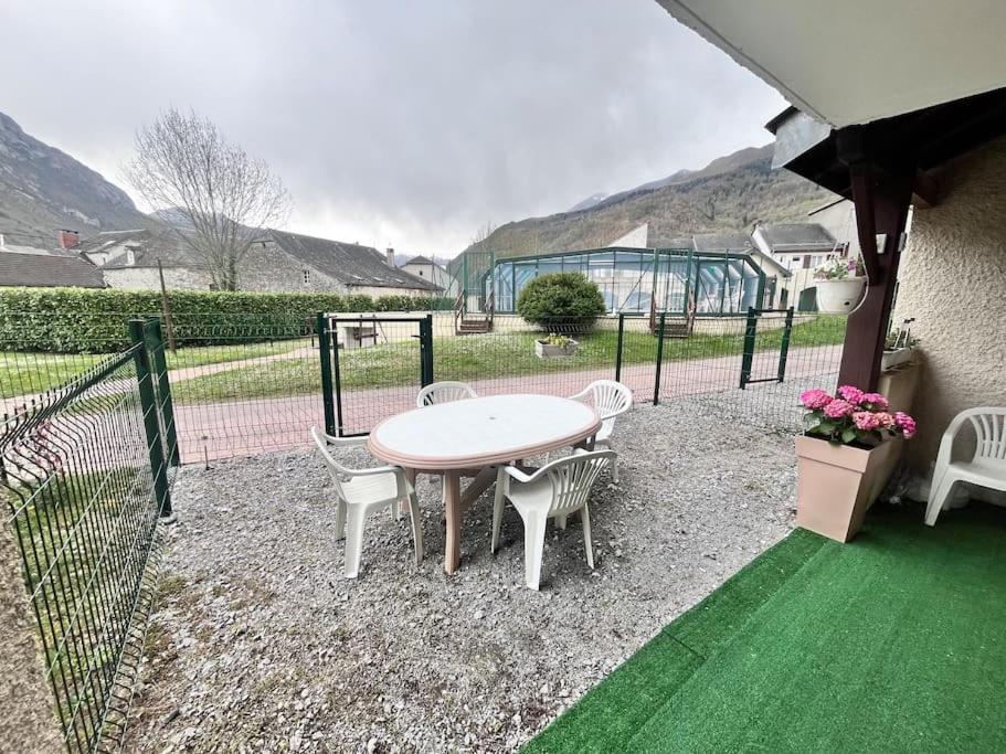 Bel appartement T2 refait à neuf avec piscine couverte de juin à fin septembre