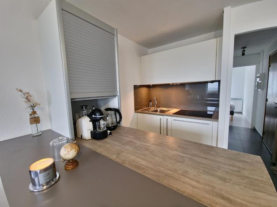 La cabine du Port, cosy, vue mer, plage à 100m