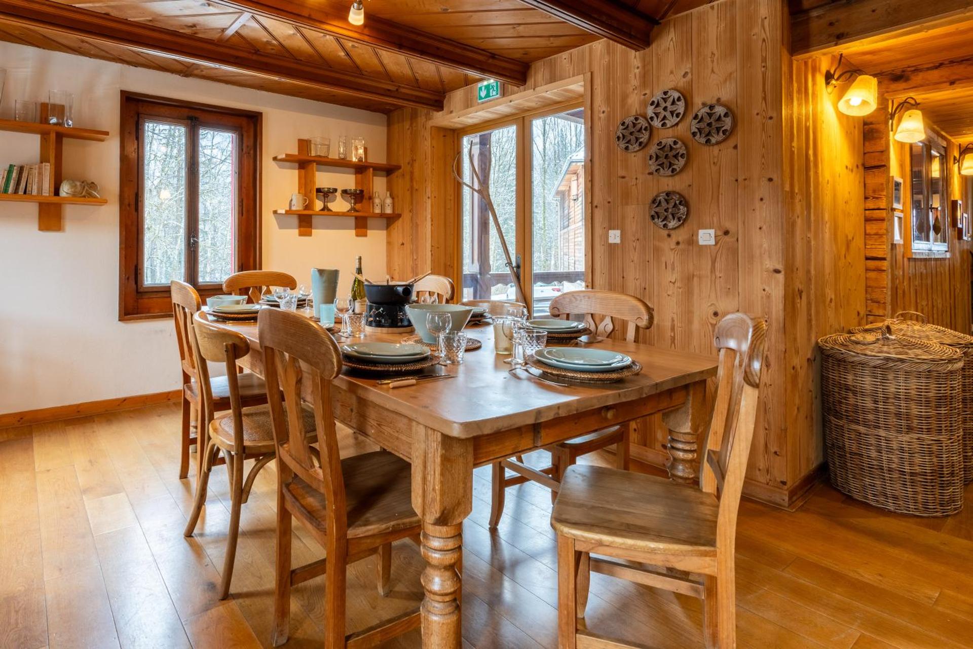 Chalet-Sixtine A large family chalet of 600m2 near La Clusaz