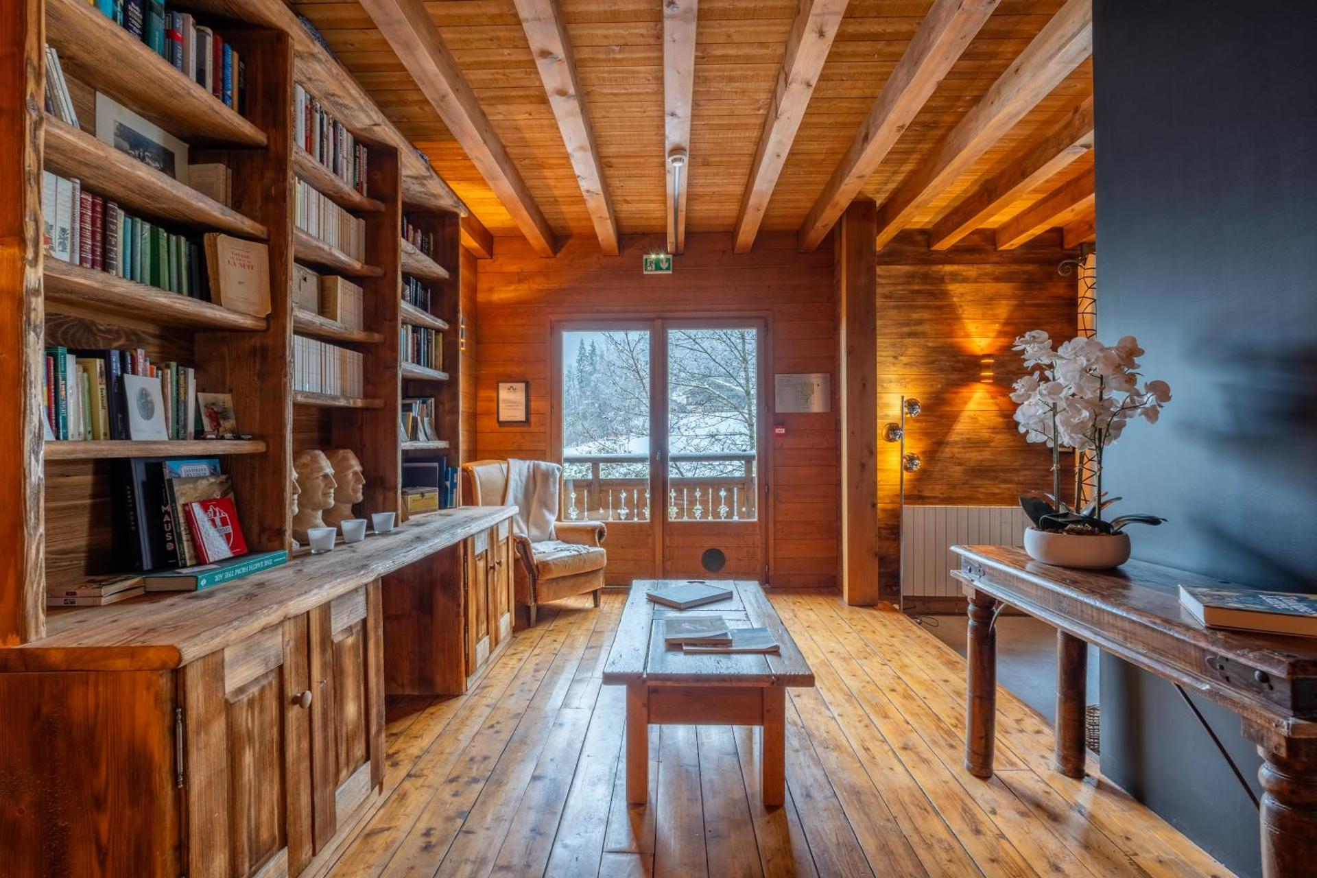 Chalet-Sixtine A large family chalet of 600m2 near La Clusaz