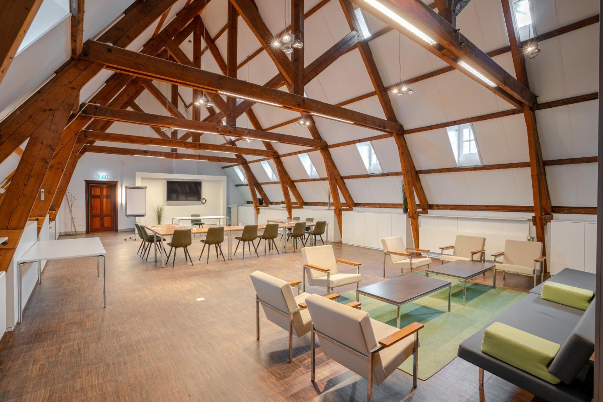 Meeting/conference room