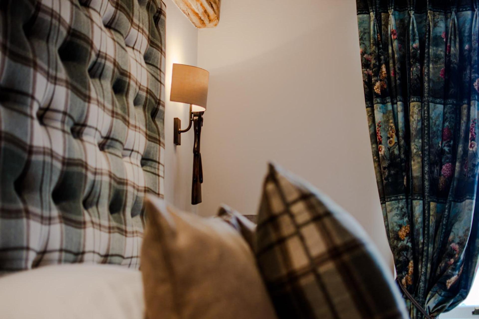 The White Hart Hotel