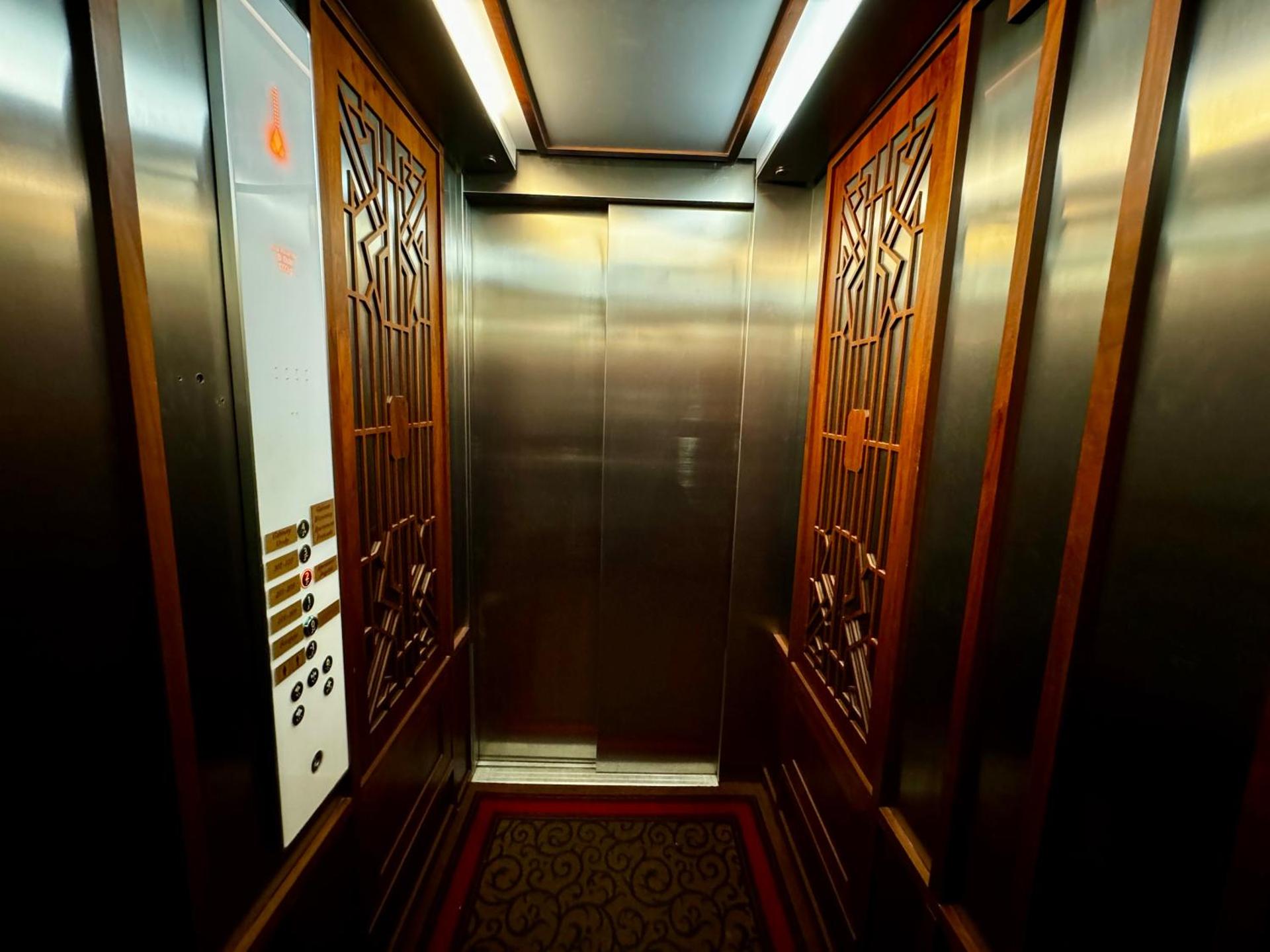 elevator