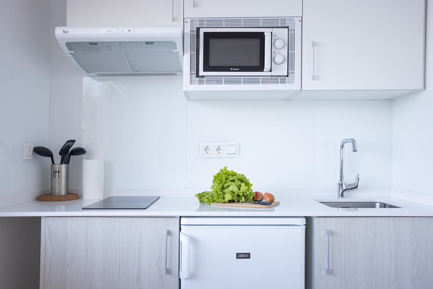 Kitchen or kitchenette