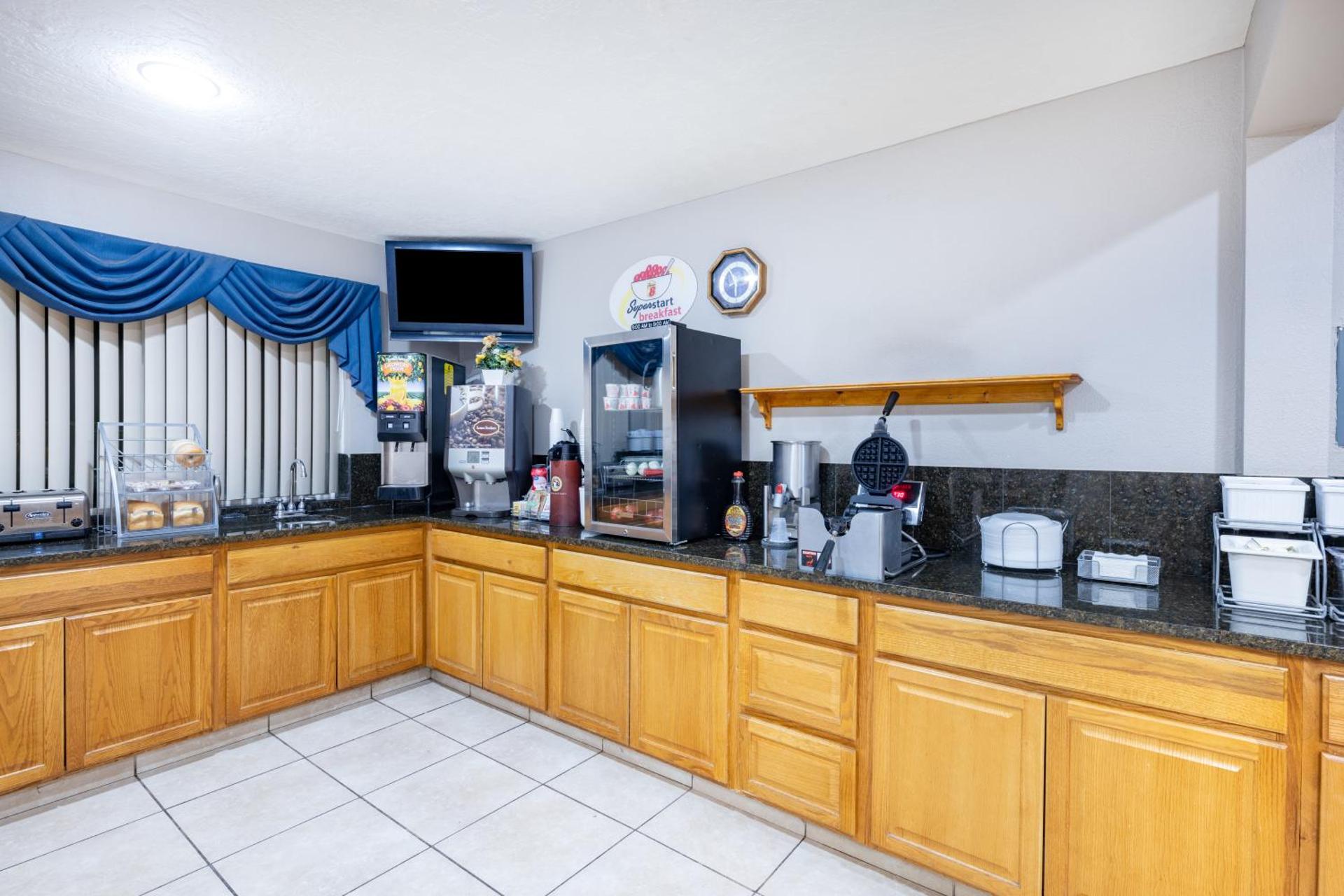 Coffee/tea facilities