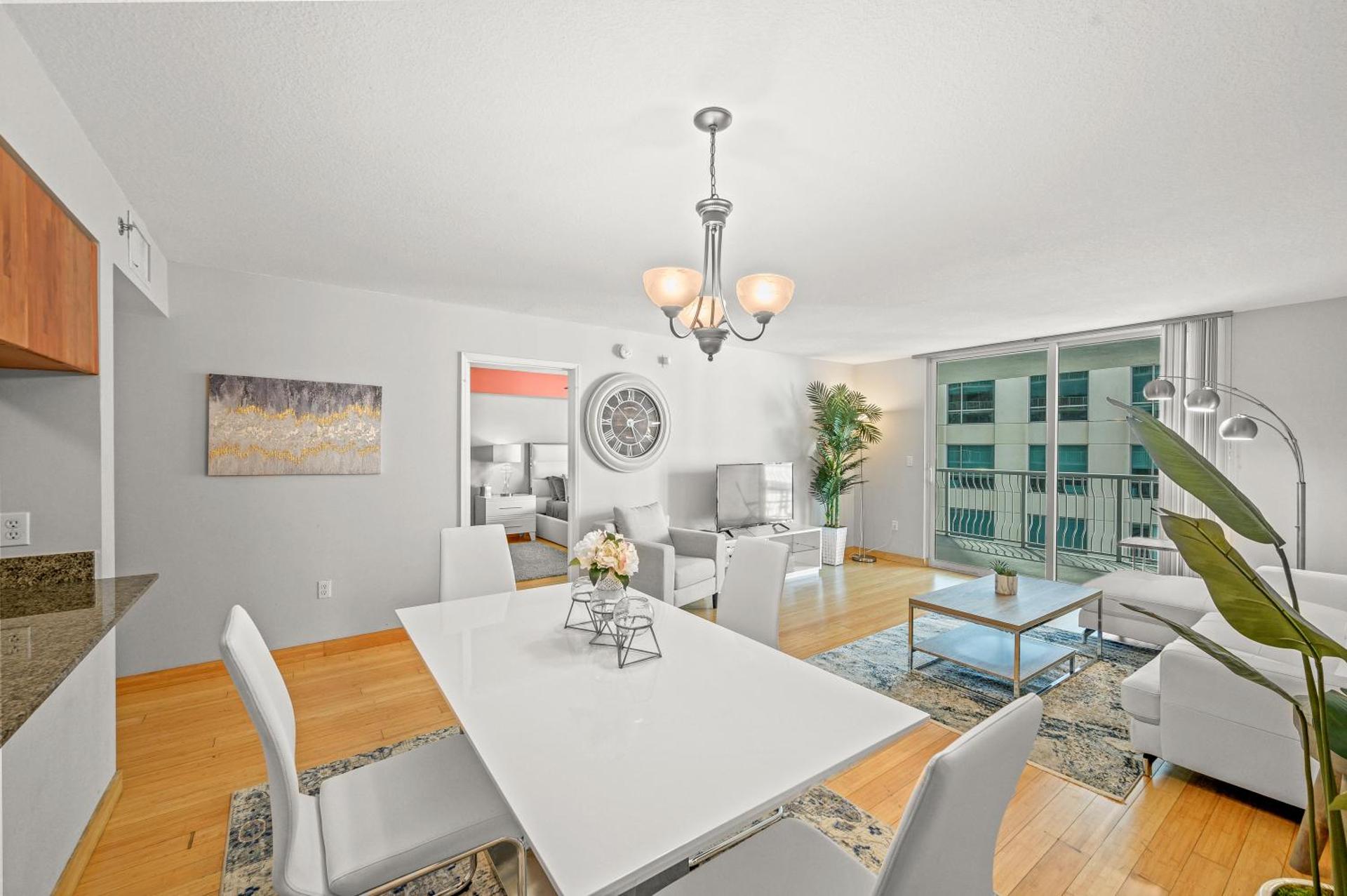 Luxurious 1 Bed Apartment • Brickell • Ocean Views