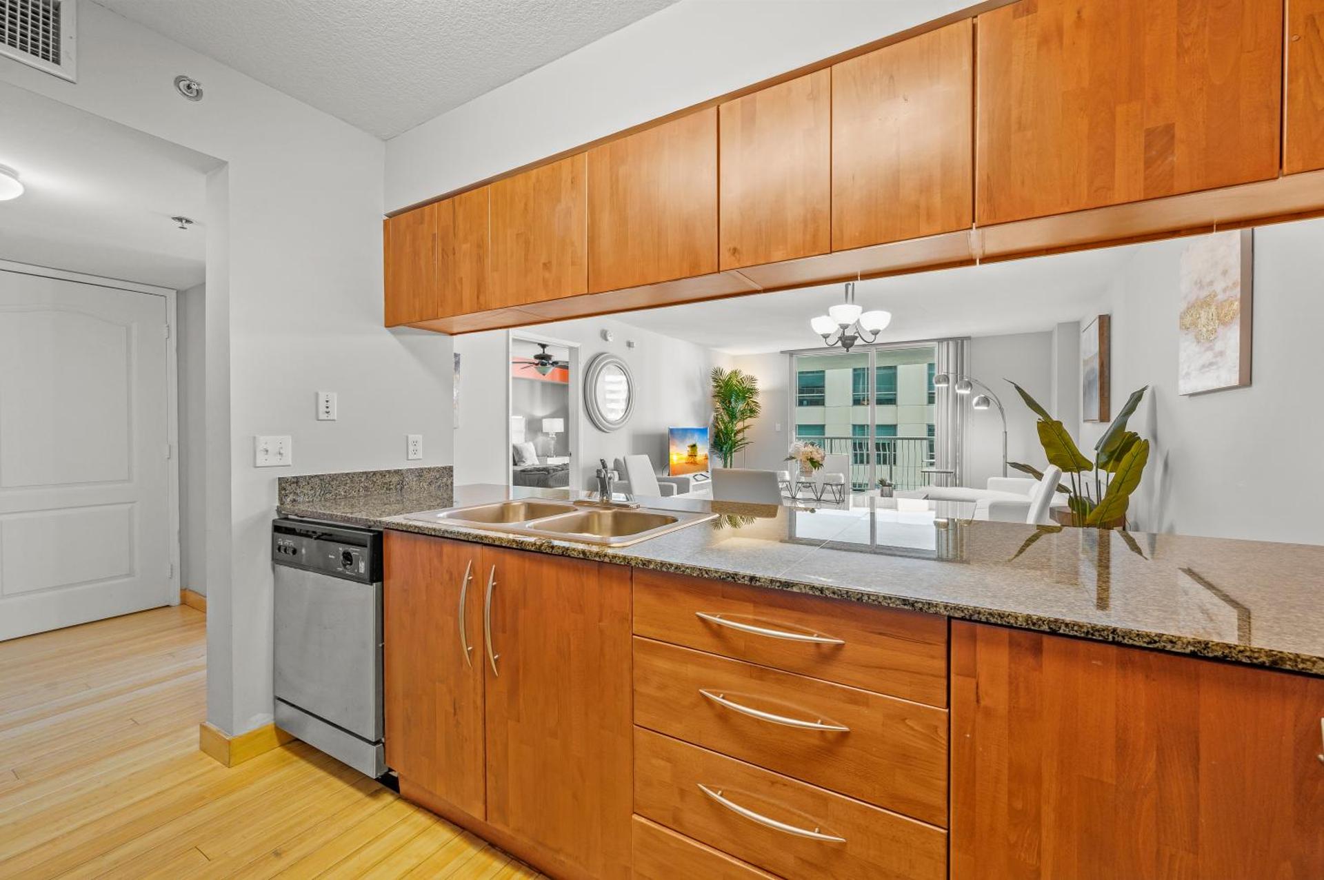 Luxurious 1 Bed Apartment • Brickell • Ocean Views