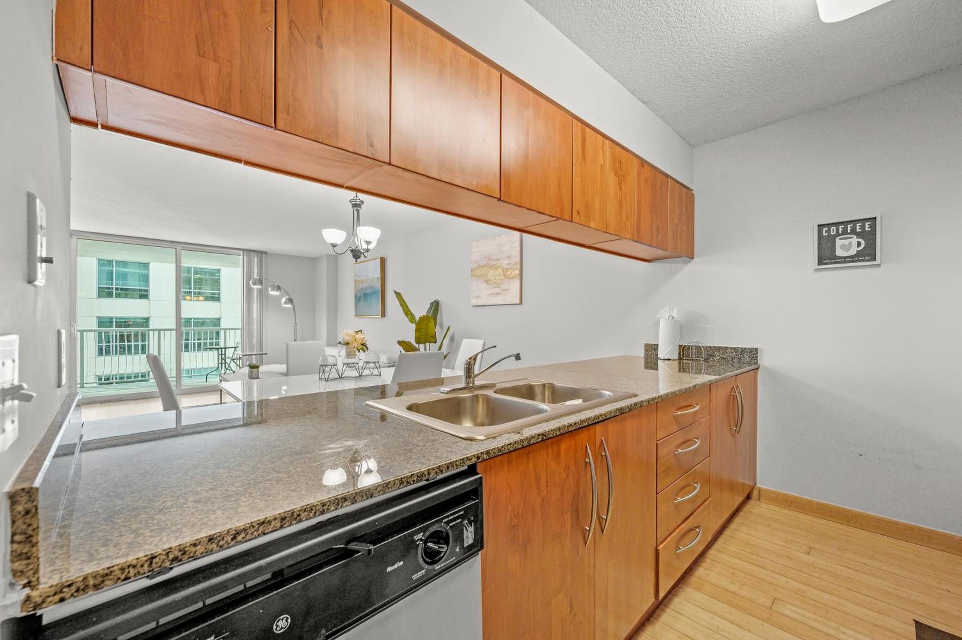 Luxurious 1 Bed Apartment • Brickell • Ocean Views