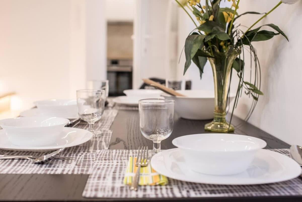 Renovated design apartment close to the Danube