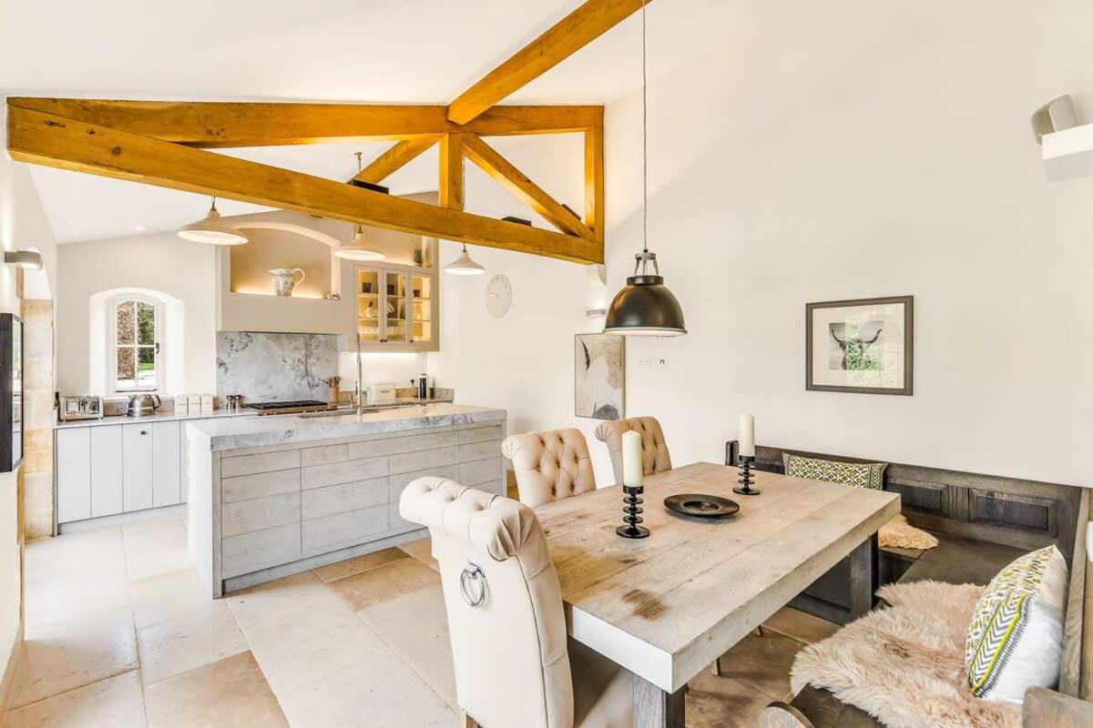 Washbrook Cottage - Hot Tub Packages Available