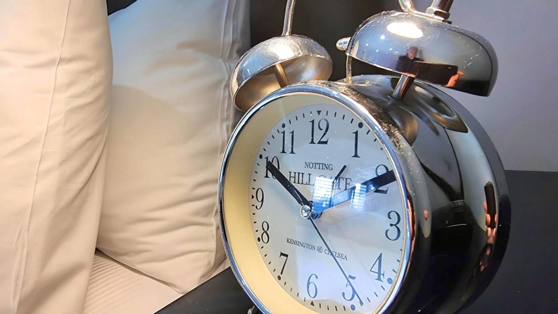 Notting Hill- The One One One! -5-