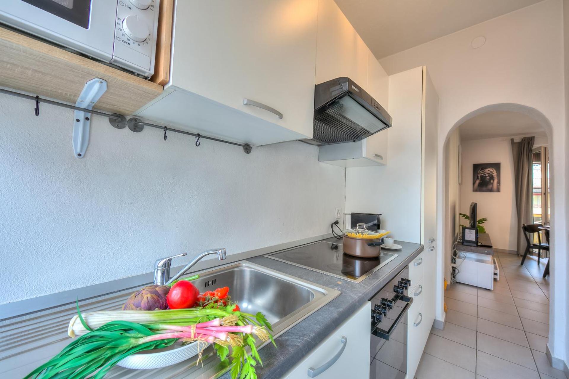 Kitchen or kitchenette