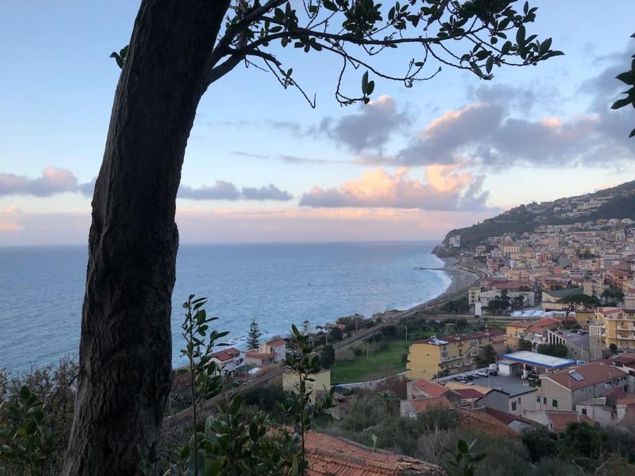 Appartamento per 2 persone con vista sulle Eolie Casa Spisidda "Lipari"