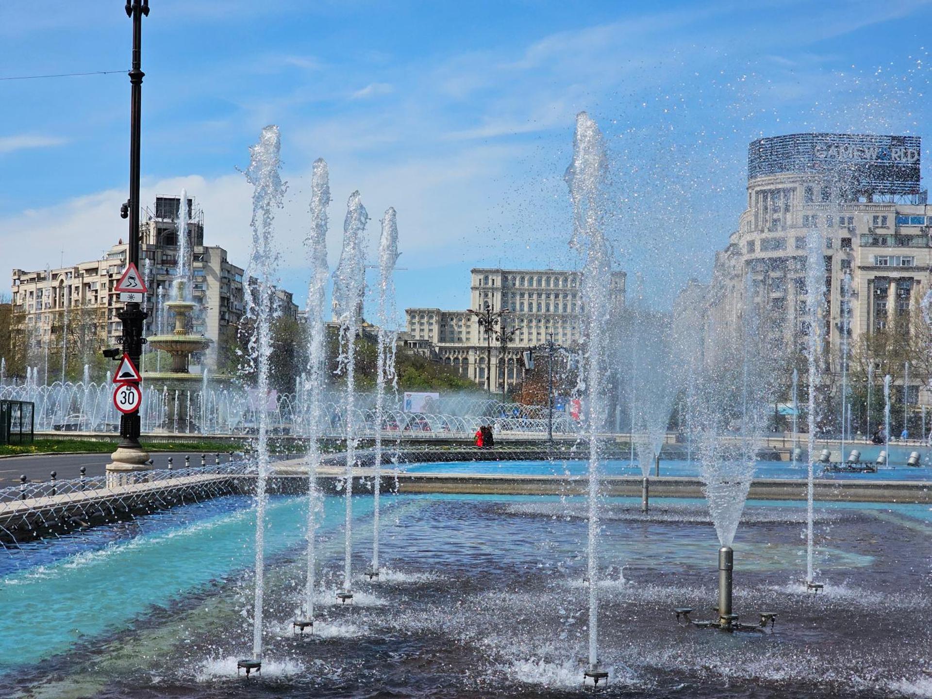 Private room at Ceausescu's place in Old City Unirii Square
