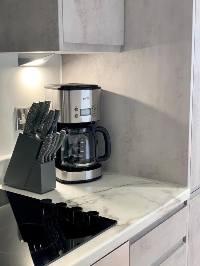 1 Bed Modern Apartment in a Converted Mill