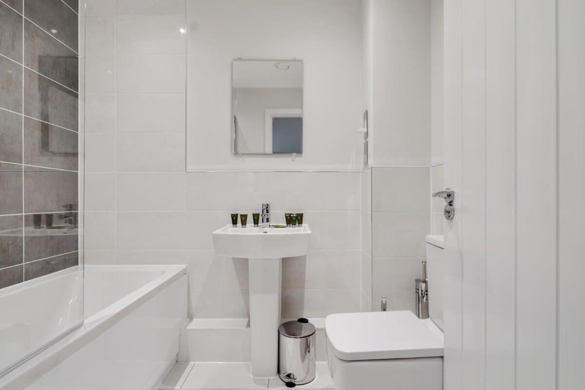 Beautiful 2 Bed Apartment in a Converted Mill