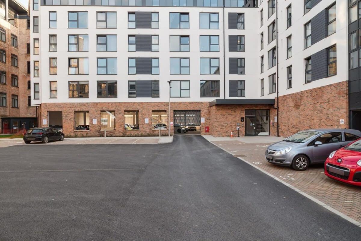 Beautiful 2 Bed Apartment in a Converted Mill