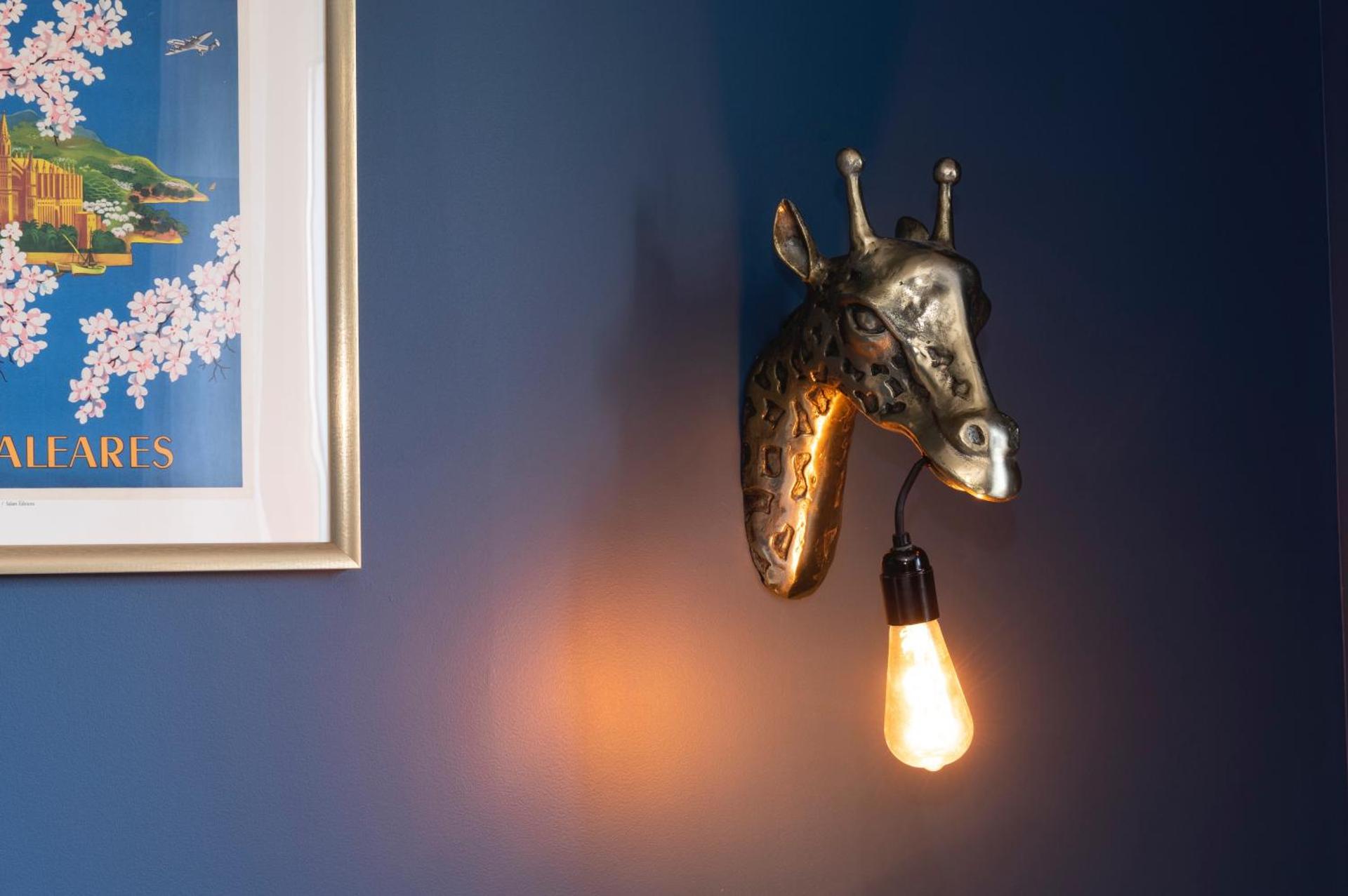 ECRIN romantique,7studios,3km du zoo!