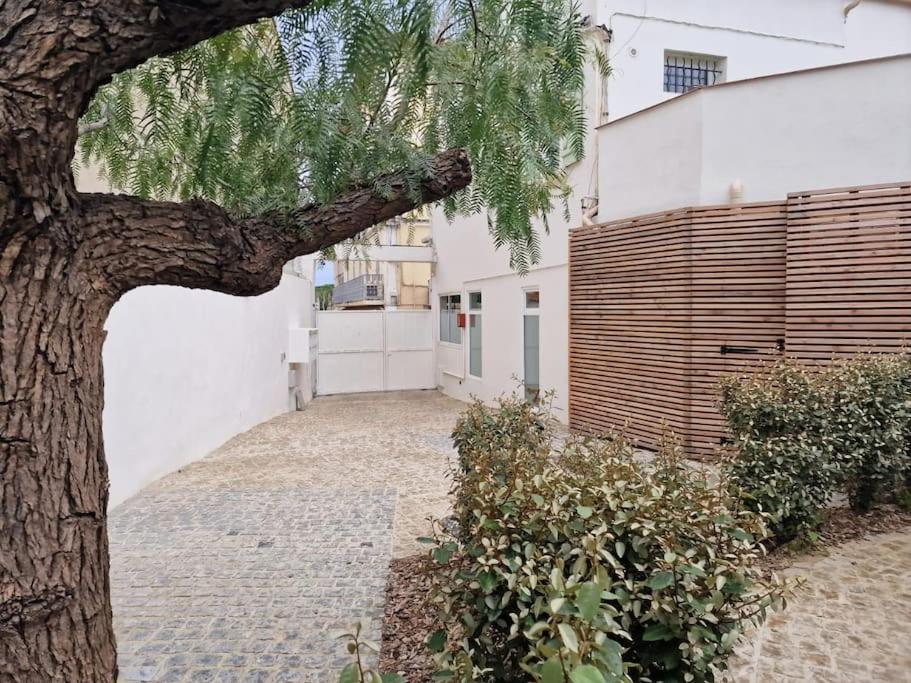 Inner courtyard view