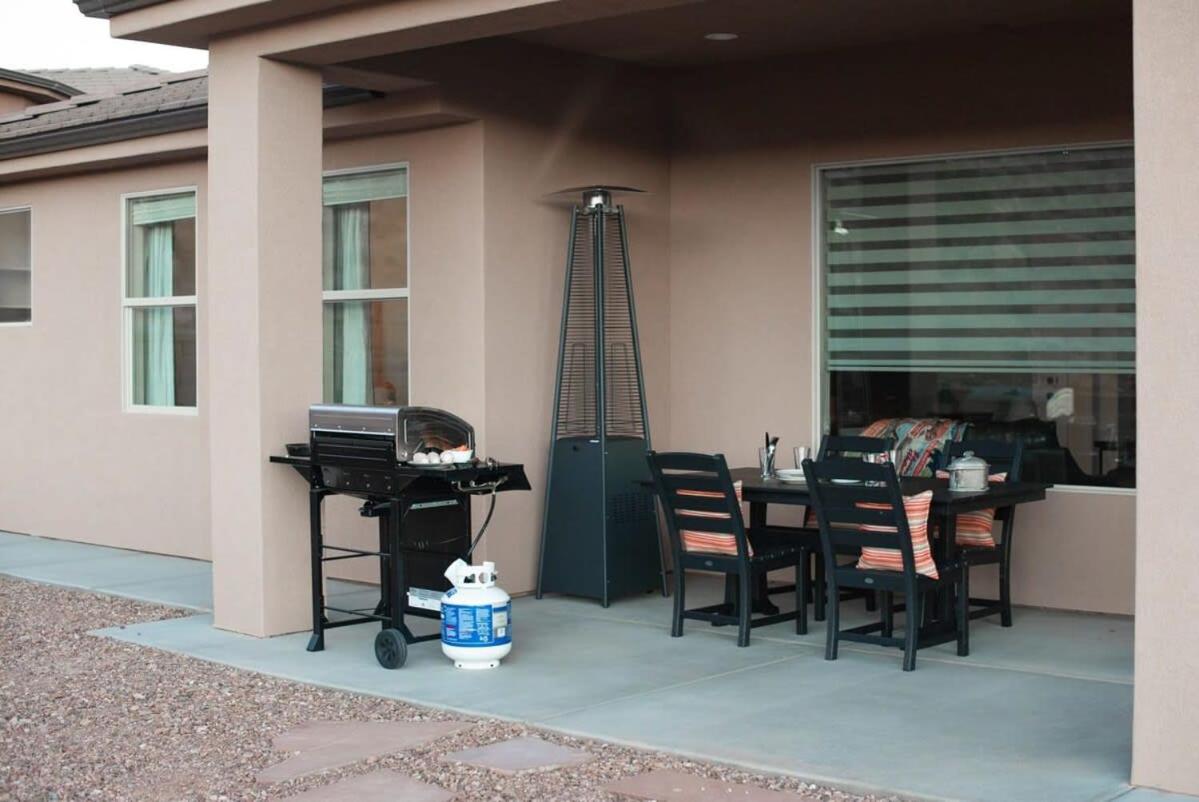 Red Canyon Bunkhouse at Kanab - New West Properties