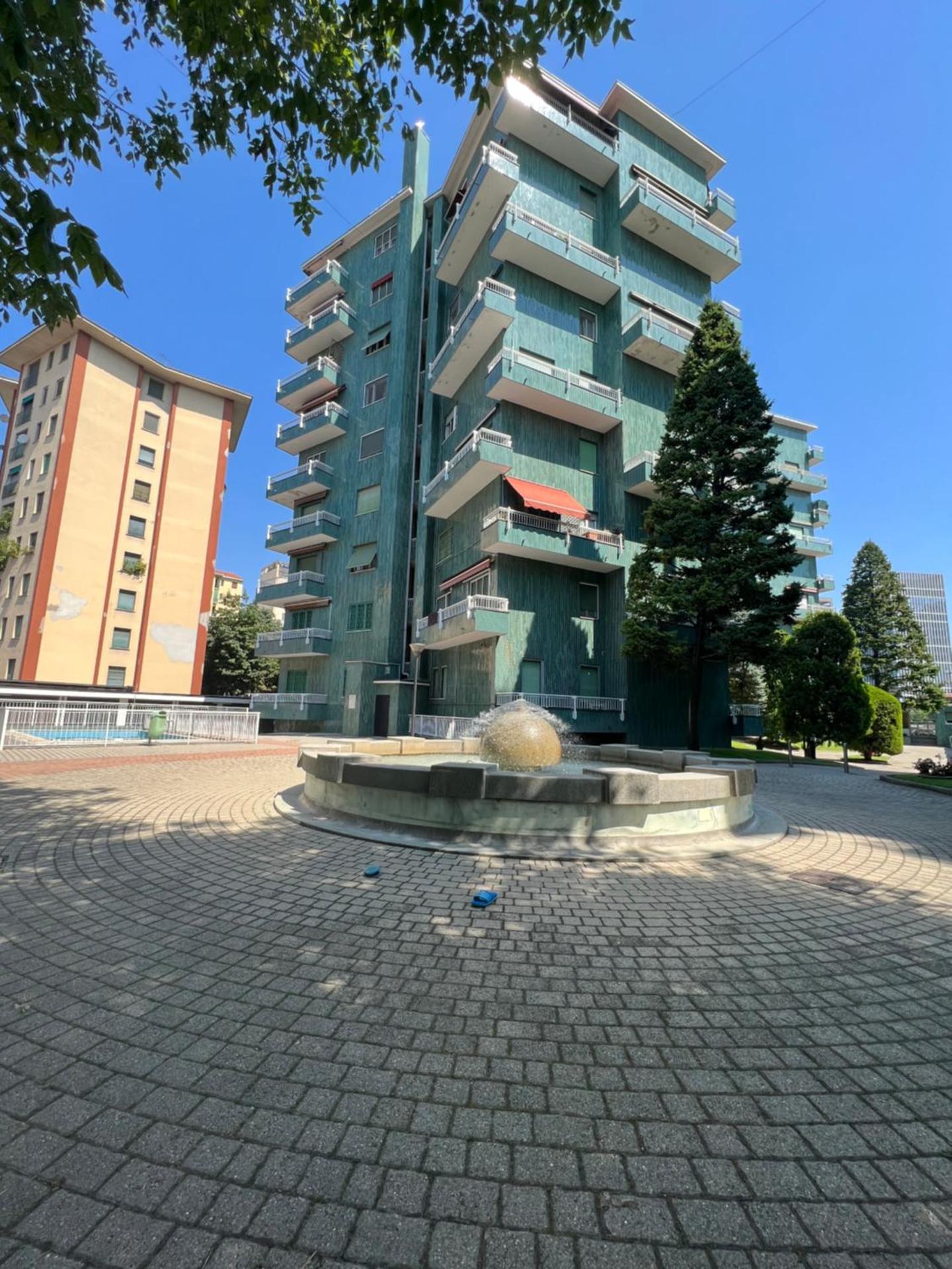 Inner courtyard view