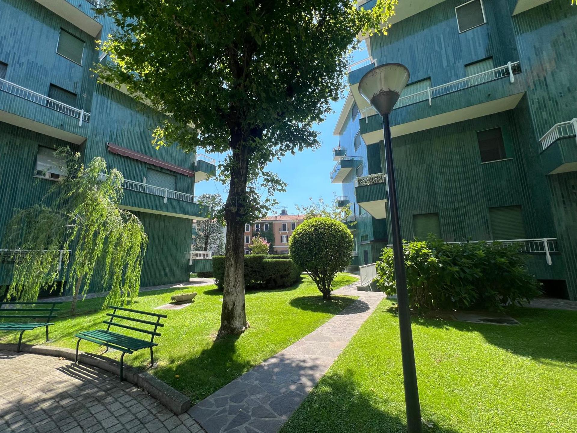 Inner courtyard view