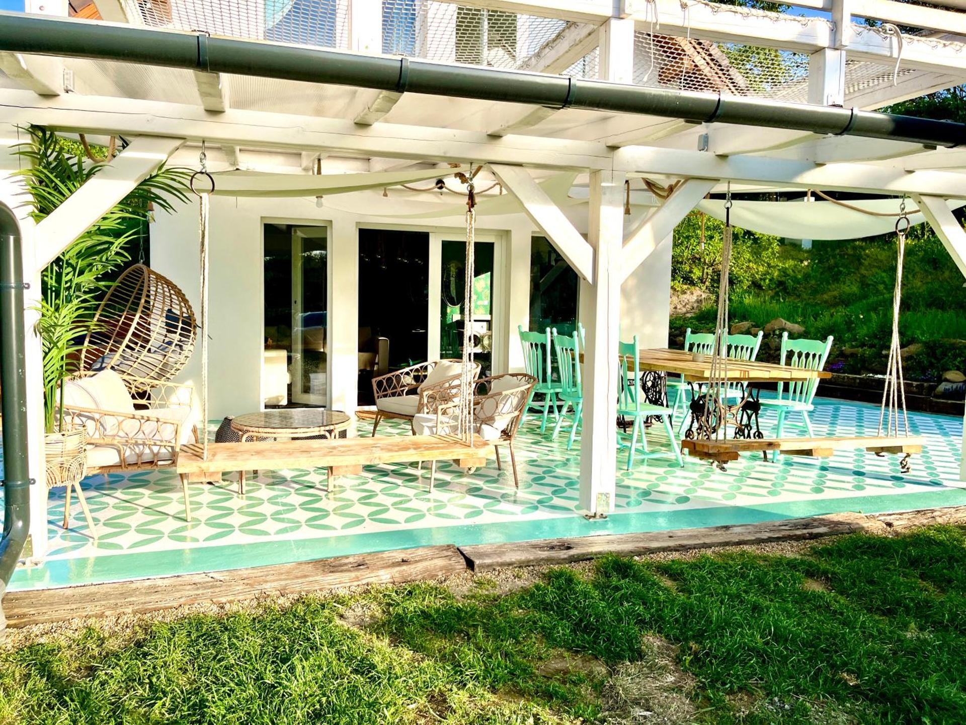 Bohemian Eco Lodge at lake Balaton