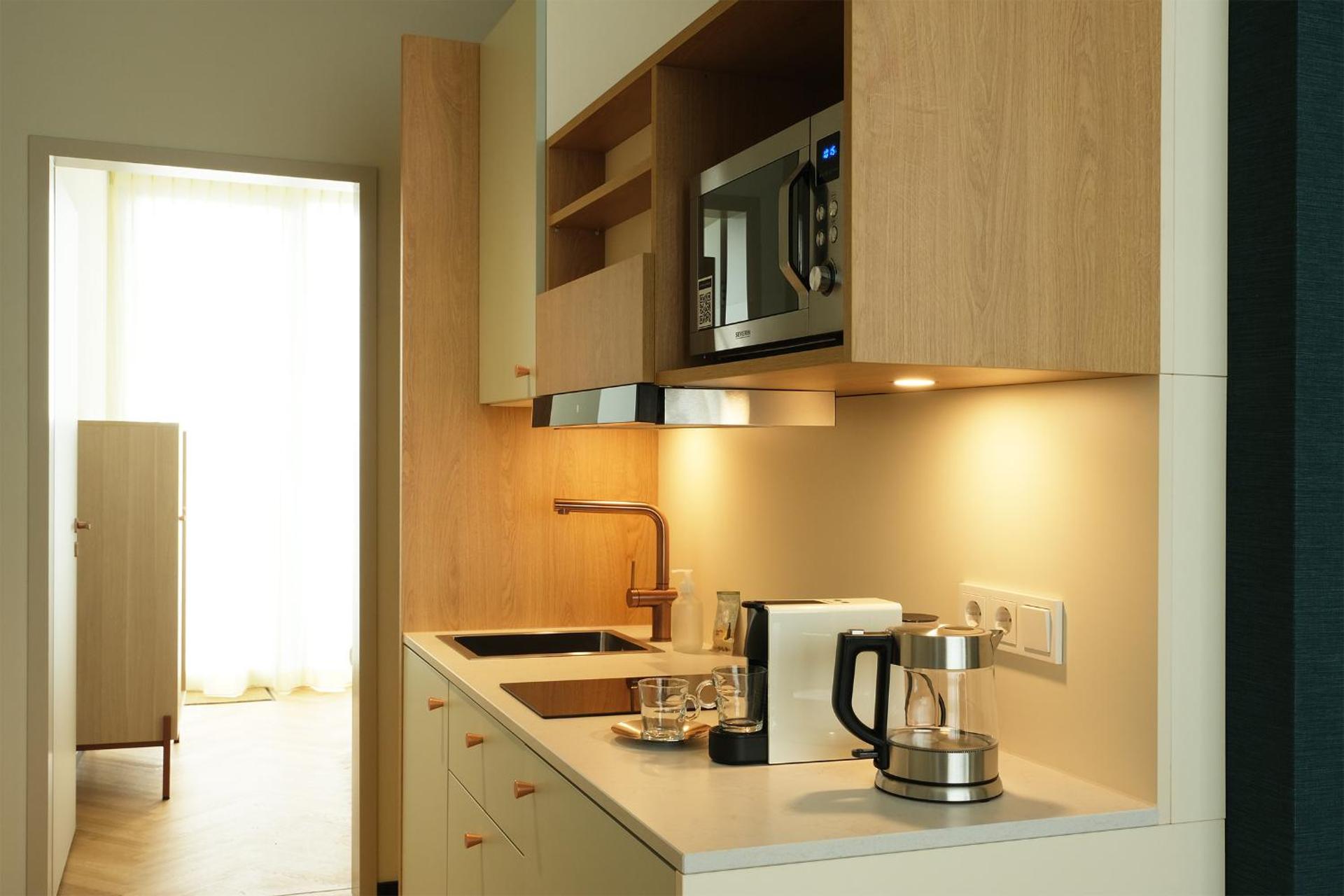 Kitchen or kitchenette