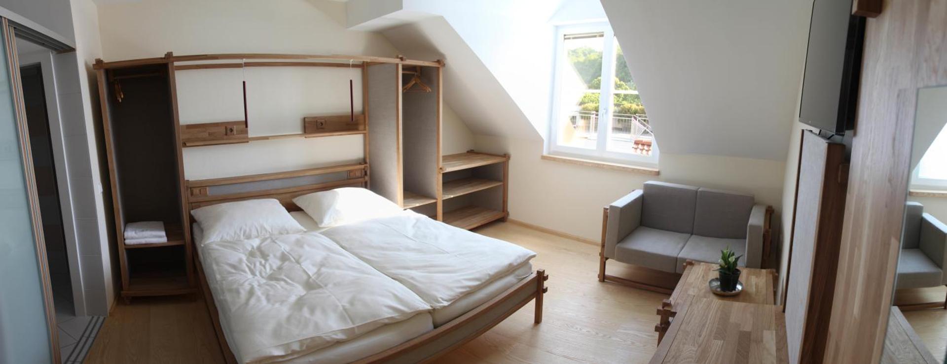 Photo of the whole room