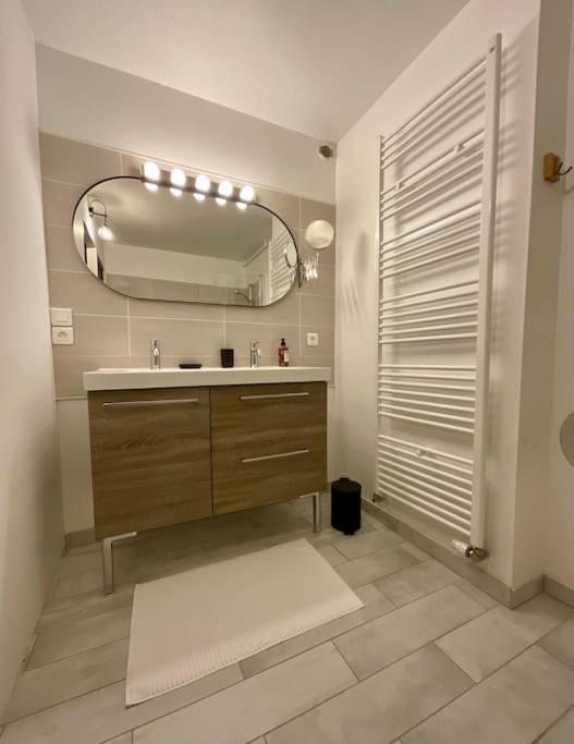 Maison Verdun Centre "L'Aparté" - Terrasse - Wifi - 8 personnes - Géré Par PrestaZen'Services