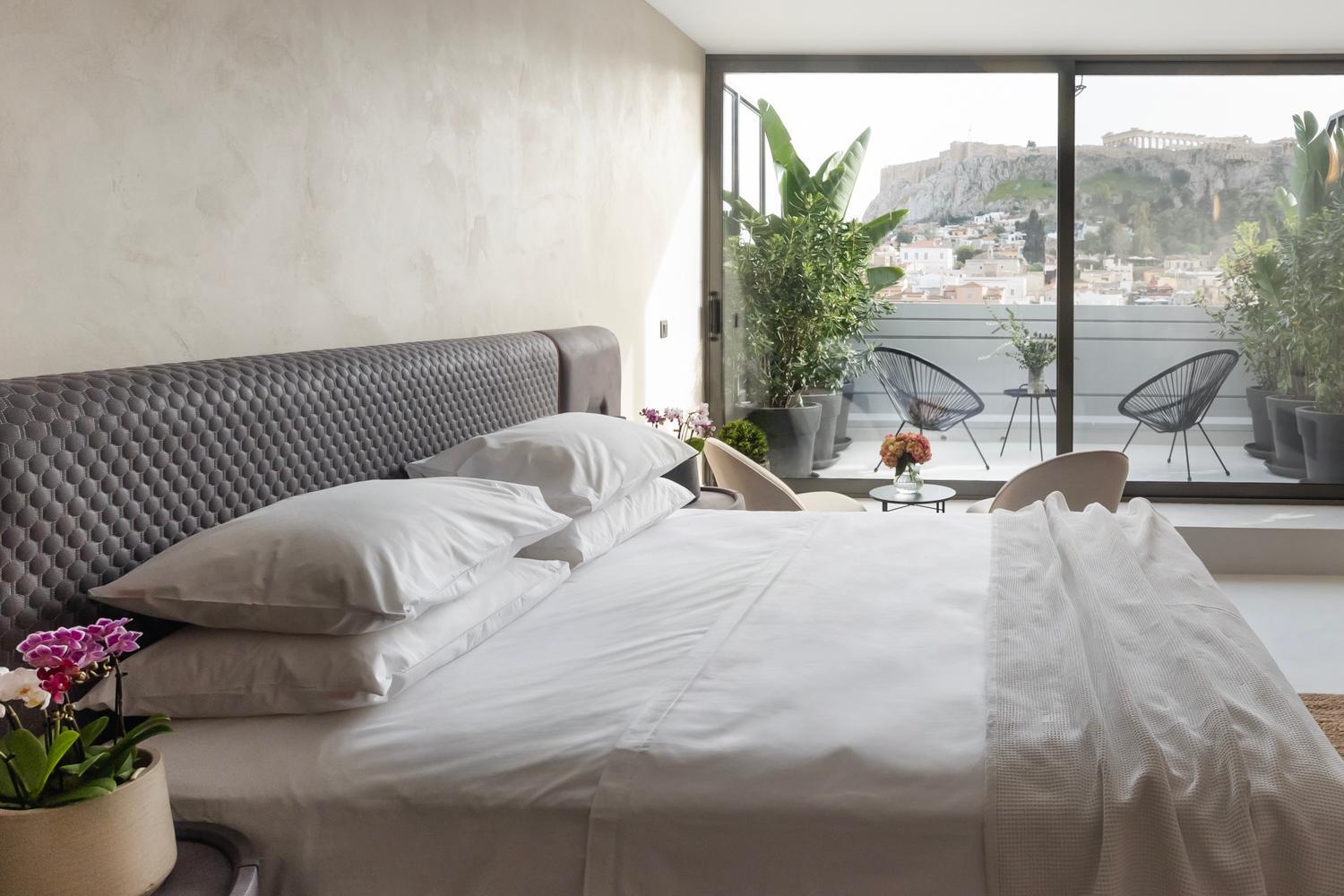 Suite with Acropolis View Balcony