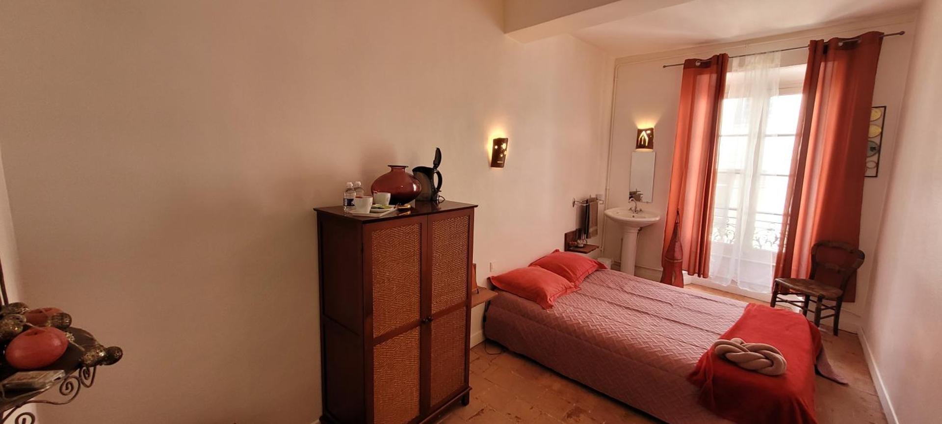 Comme à la Maison - Accueil tout Public - Groupes - Rando - Vélos - Motos