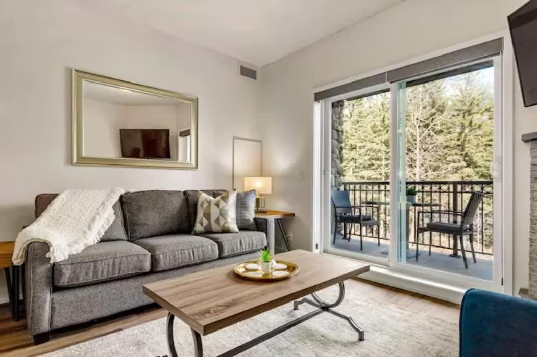 Mt Lady MacDonald Suite @ Grande Rockies