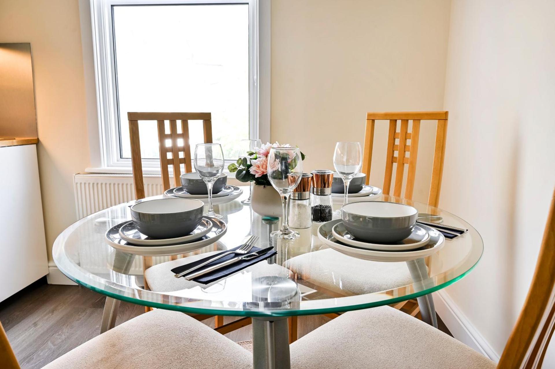 A two bedroom a stride away from Meridian Greenwich