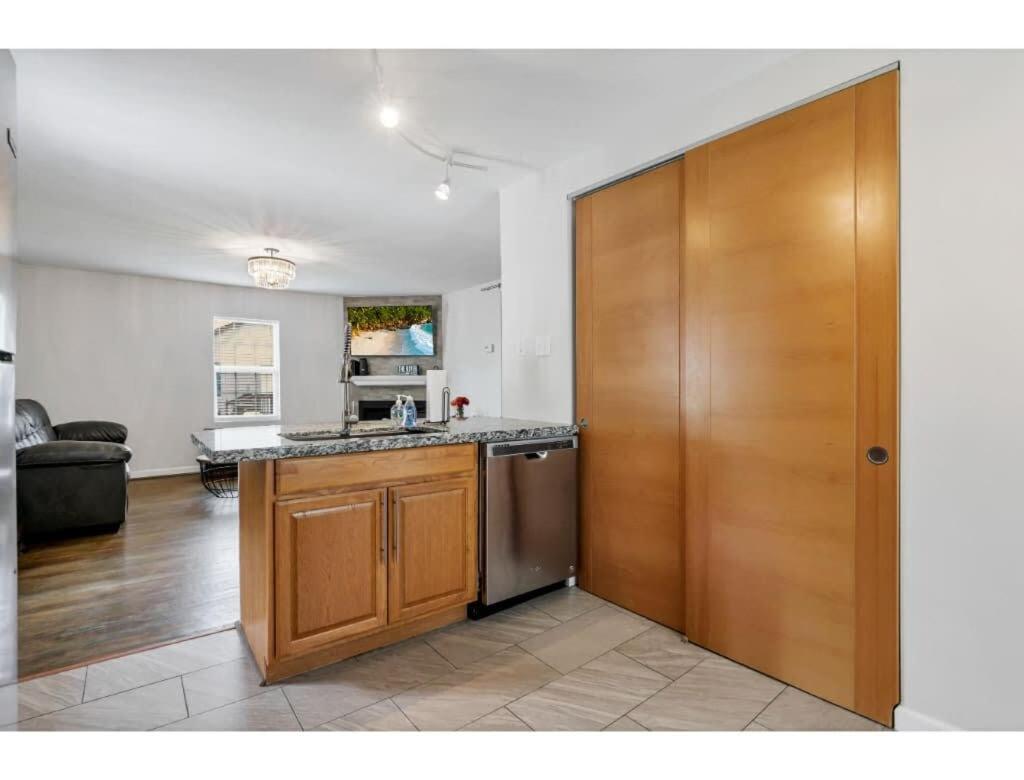 Housepitality - Little River Trails