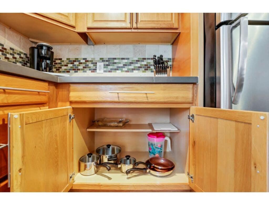 Housepitality - Little River Trails