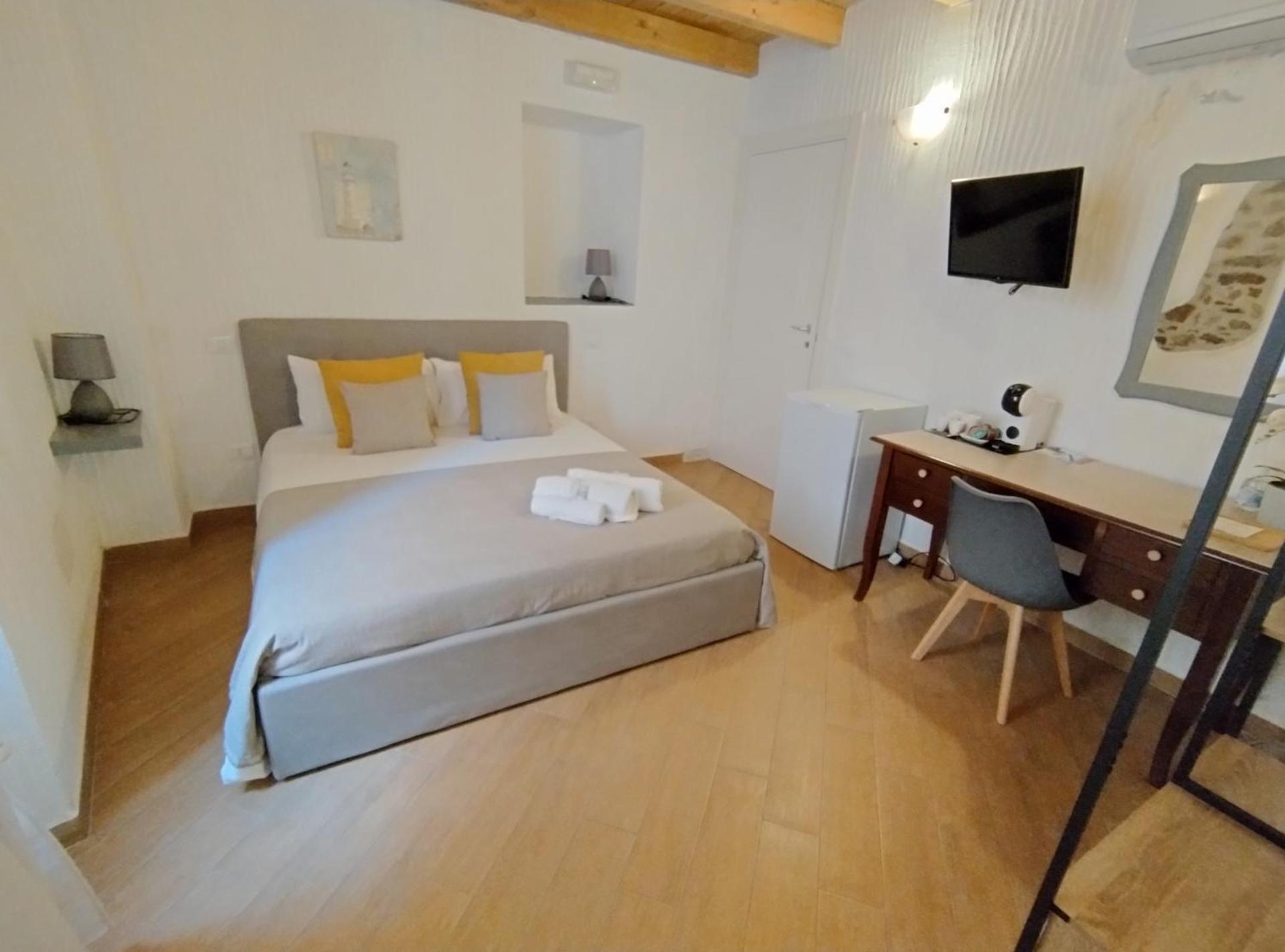 Holmann Suite & Rooms