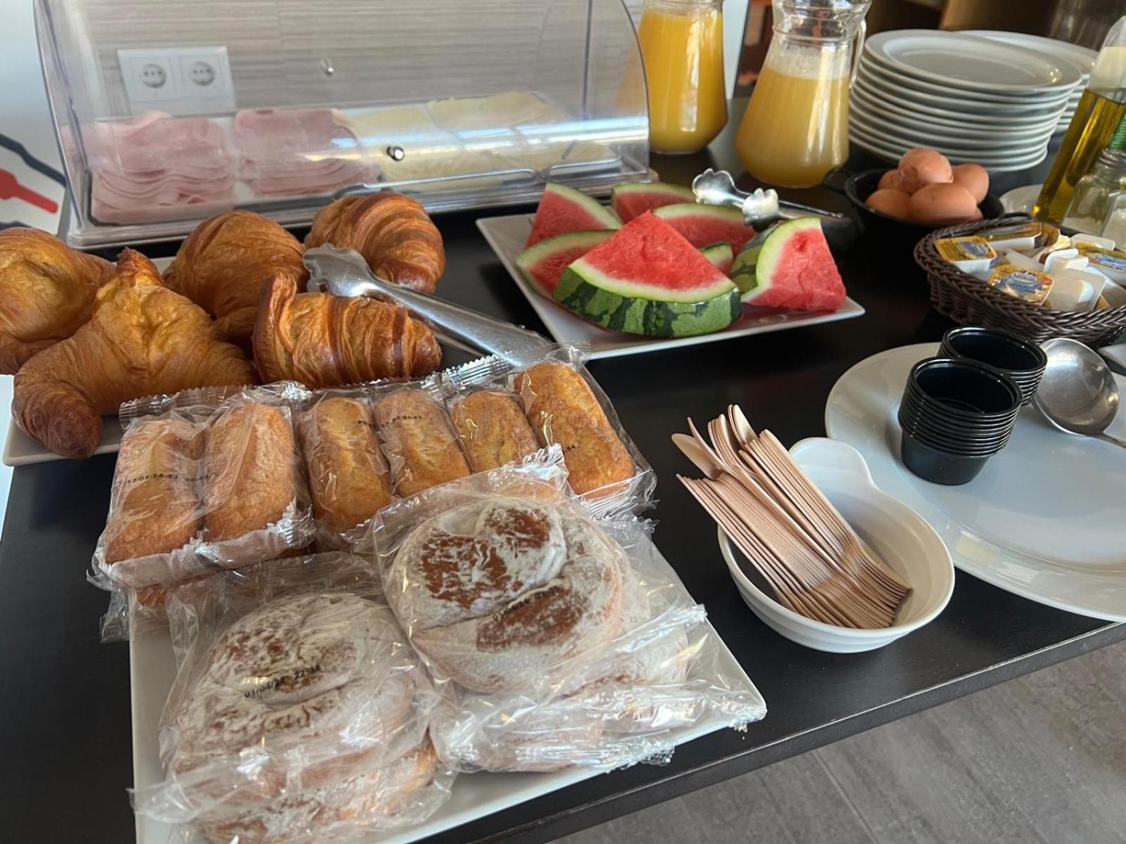 Continental breakfast