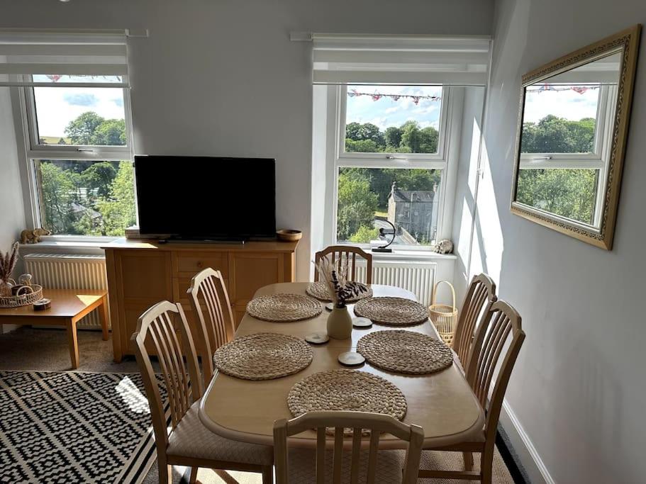A Cosy Flat With A Dales View