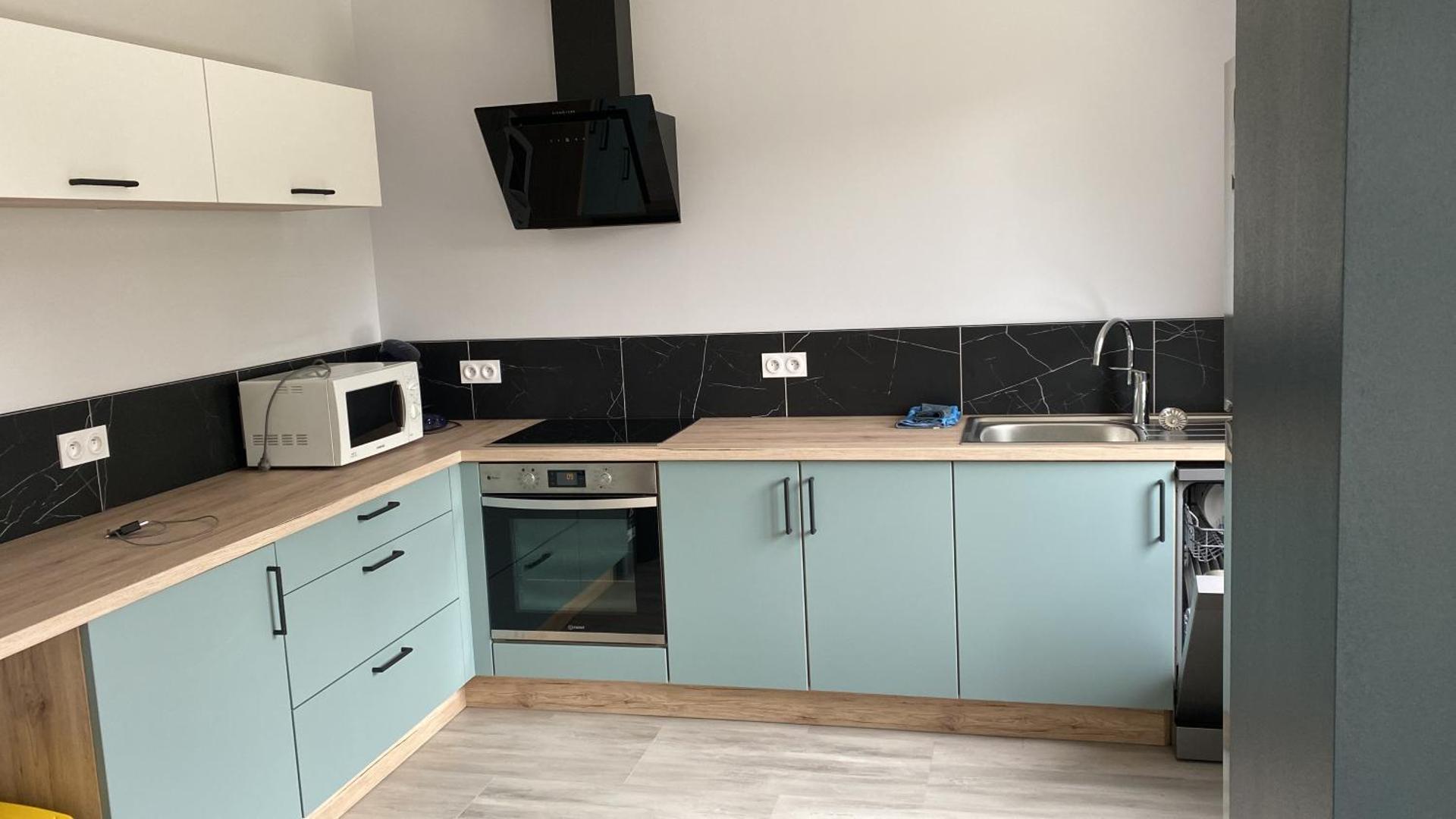 Kitchen or kitchenette