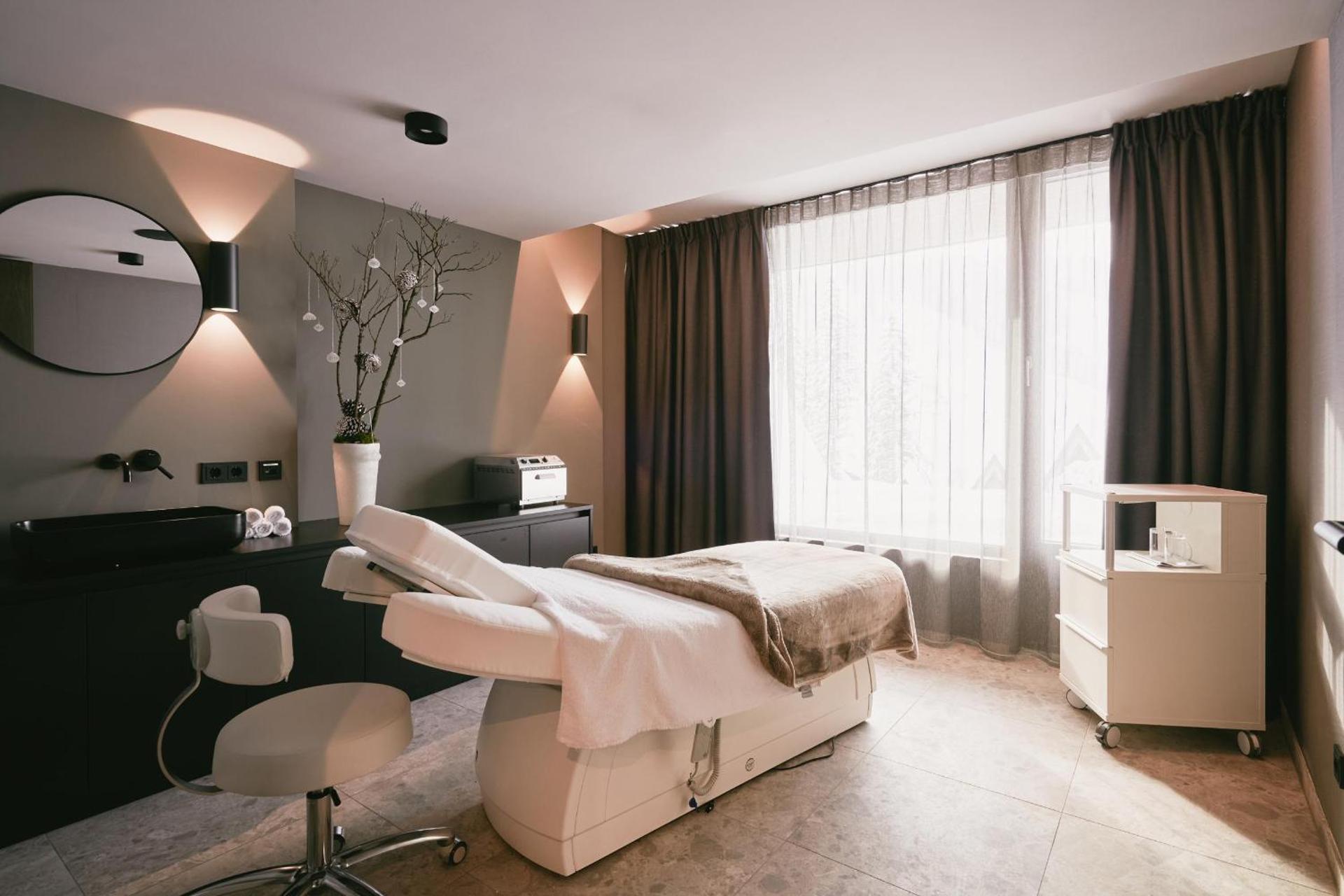 Spa and wellness centre/facilities